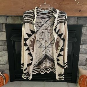 Maurice’s hooded cardigan size XL.